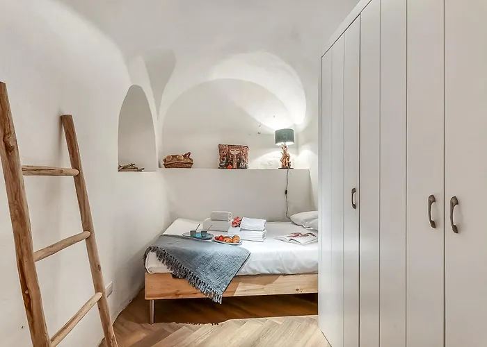 Boutique Bucanieri Luxury - Happy * Ventimiglia